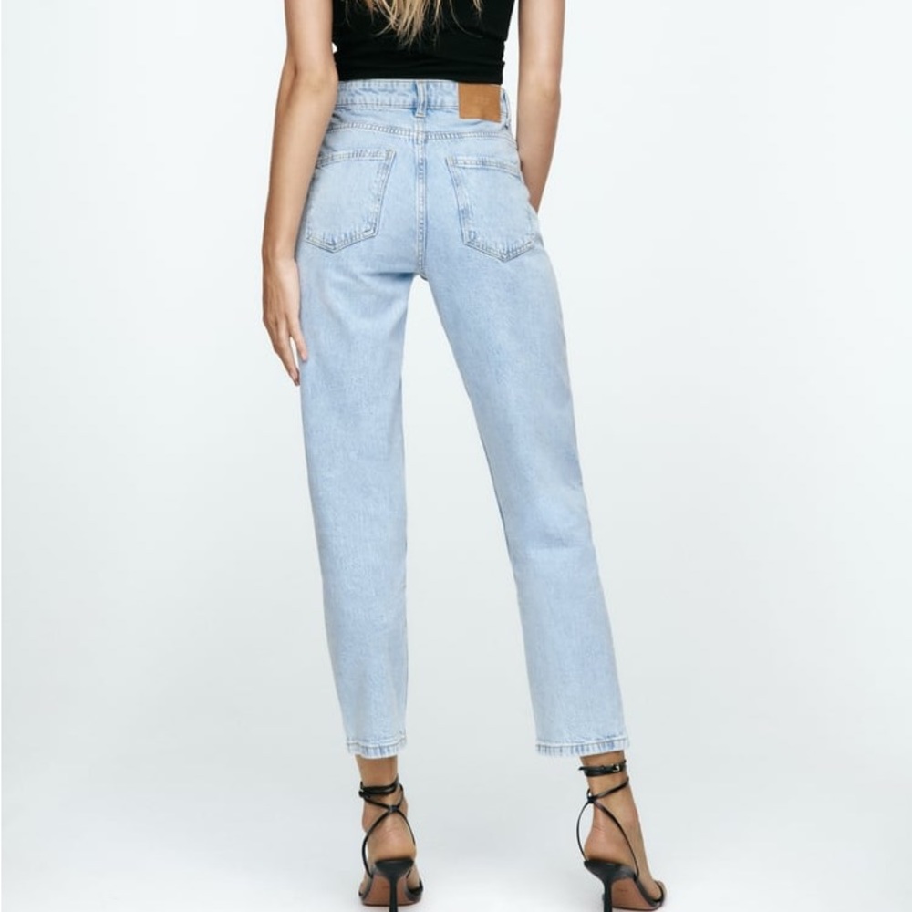 Zara High Rise Mom Jeans Sz 2 - Picture 3 of 11